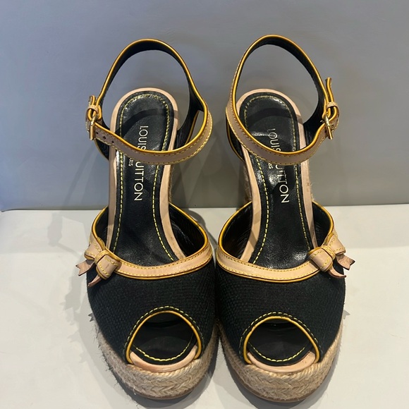 💯 authentic Louis Vuitton black and tan bow espadrille wedge size 8.5 - Picture 1 of 7